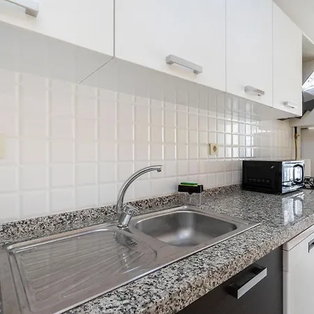 Cozy And Central 2 Bdrm Apart Apartman
