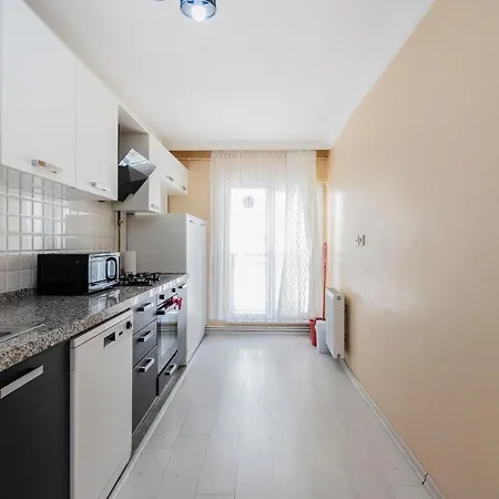 Apartman Cozy And Central 2 Bdrm Apart Bursa